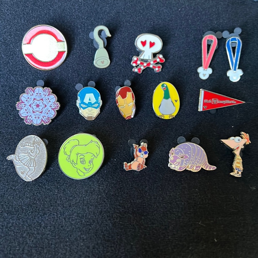 20 Disney trading pin lot $35